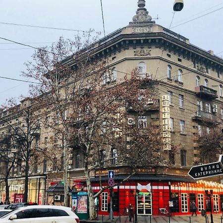 2 Bedroom On Deribasovskaya Str. Odessa Ngoại thất bức ảnh