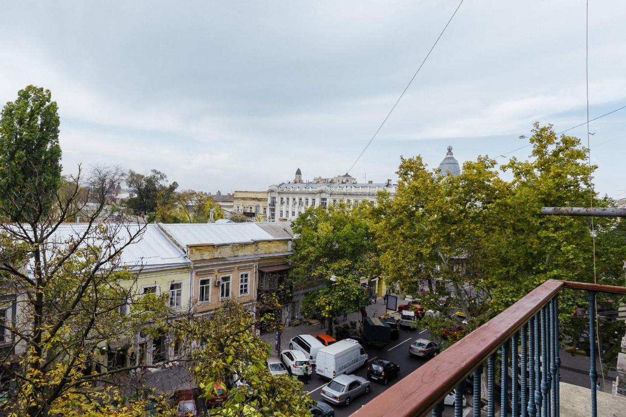 2 Bedroom On Deribasovskaya Str. Odessa Ngoại thất bức ảnh