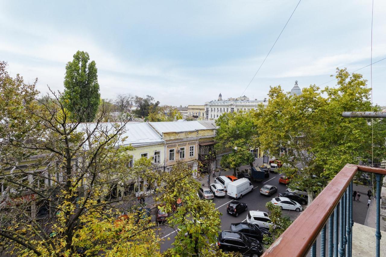 2 Bedroom On Deribasovskaya Str. Odessa Ngoại thất bức ảnh